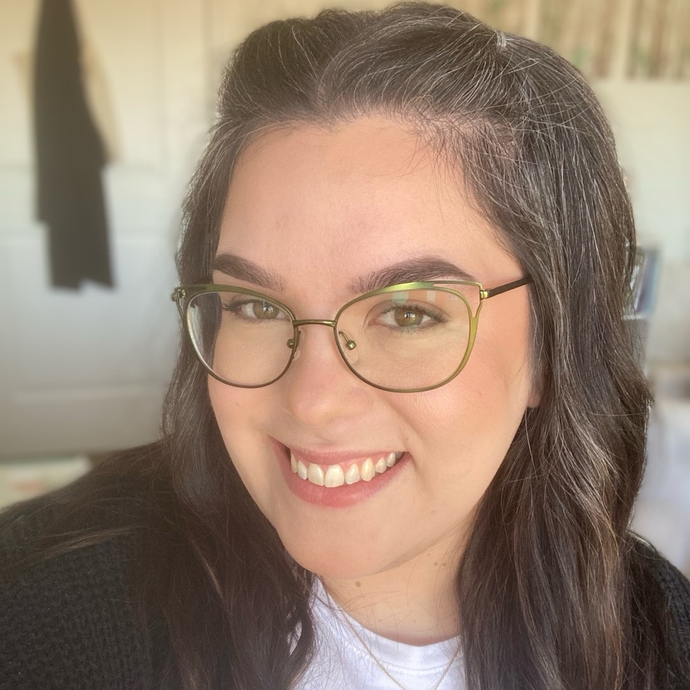 Meet your Posher, Caroline